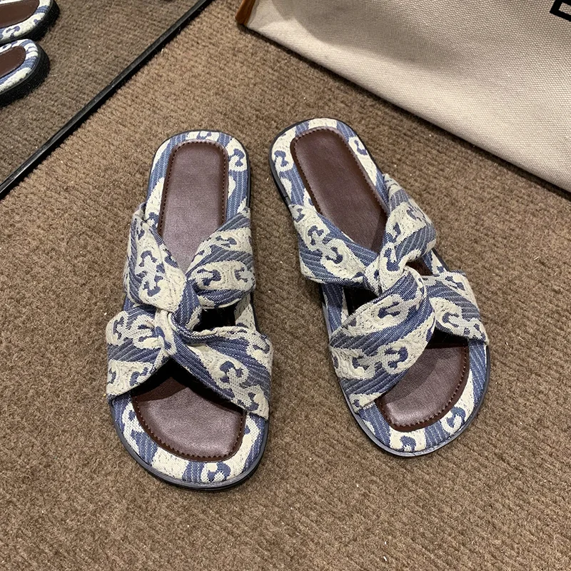 

Women's Slippers 2023 New Designer Sandals Summer Shoes Casual Open Toe Flat Bottom Slippers Outdoor Fashion Large Women's Shoes