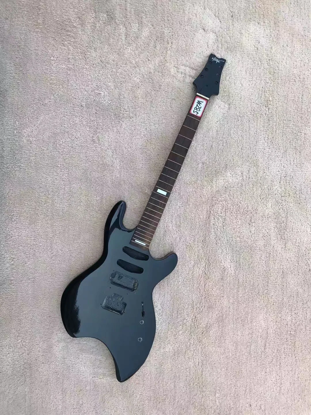 

Сделай Сам (не новый) Пользовательская электрическая гитара без металлических элементов скидка Бесплатная доставка W285