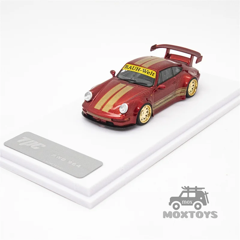 Литая под давлением модель автомобиля TPC 1:64 RWB964/RWB993 Metallic Red Limited500