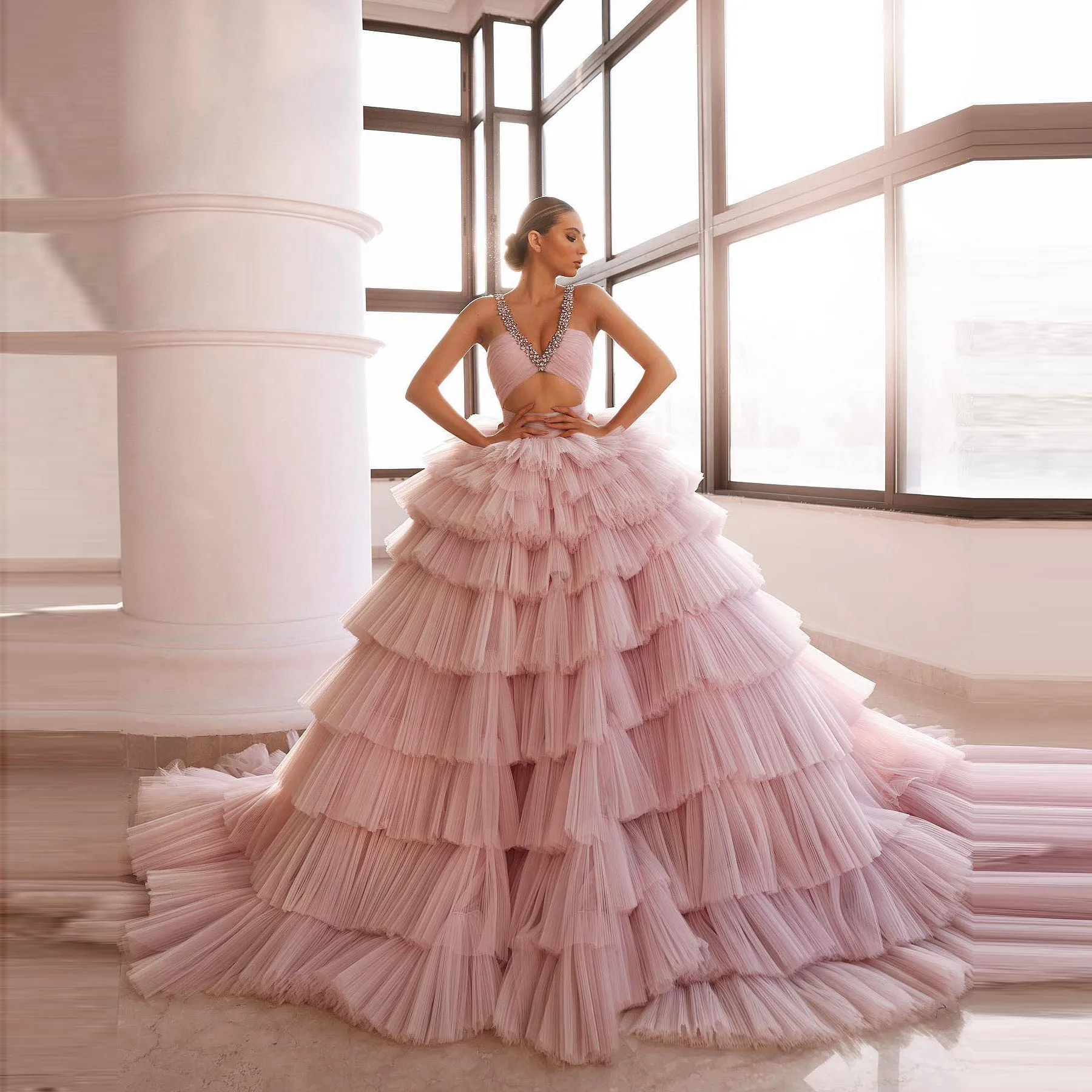 

Charming Pink Ball Gown Party Dresses V Neck Sleeveless Expose Waist Crystals Pleats Tiered Floor Length Prom Evening Gowns