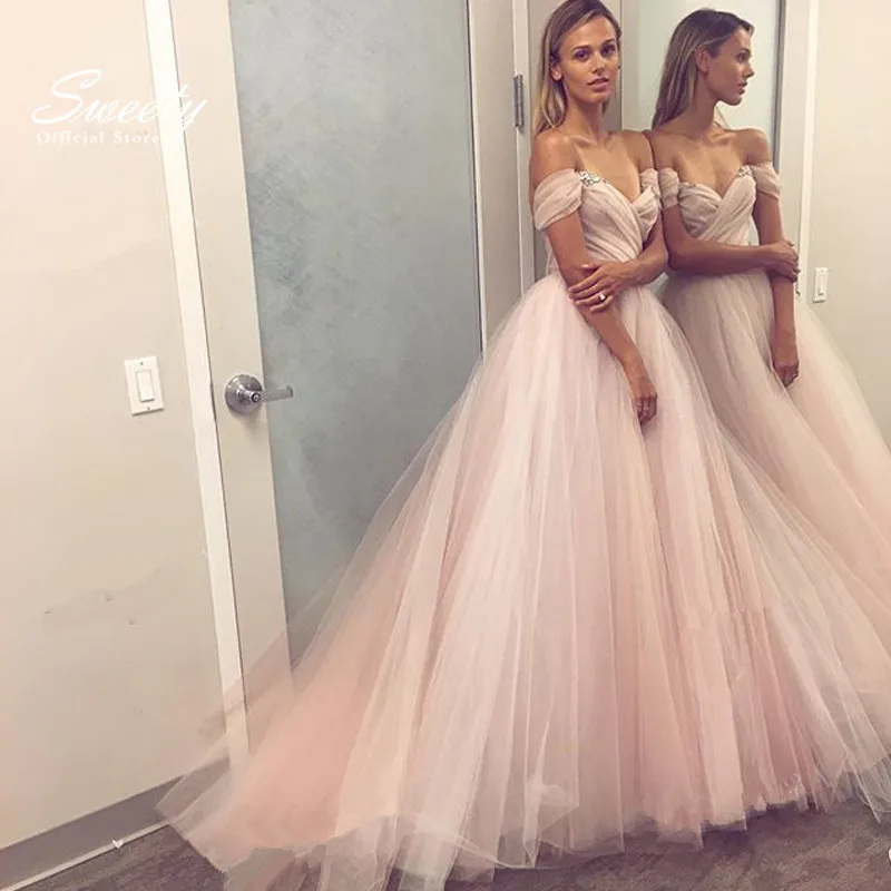 Фото Роскошное Свадебное платье, винтажное бальное платье из органзы, женское кружевное платье невесты без рукавов, кружевное платье с аппликацией на спине №2