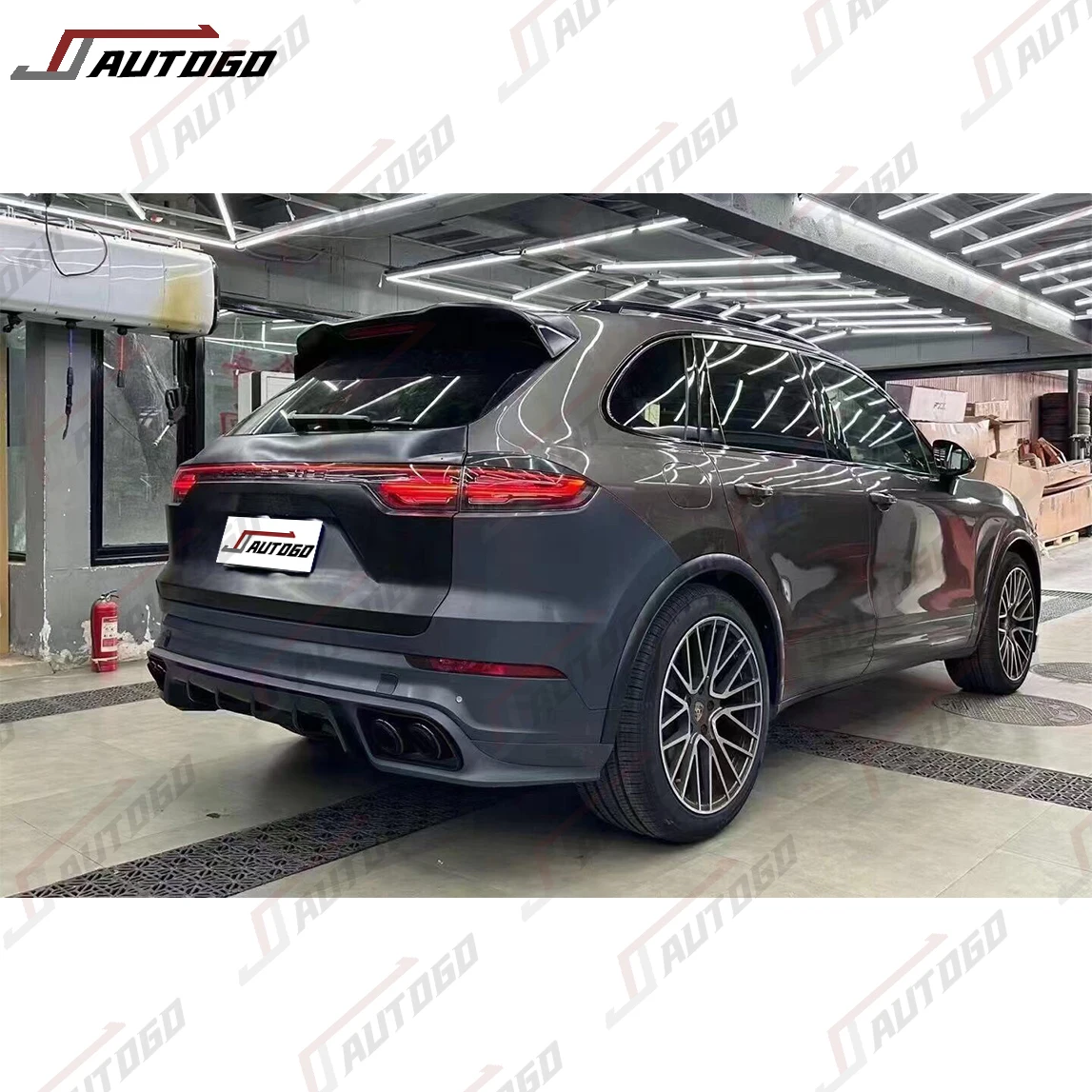 Для модификации автомобиля комплект кузова для переоборудования Porsche Cayenne 958 1