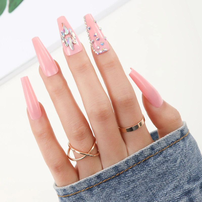 

24PCS Rhinestones Inlaid Fake Nails Long Flat Head Sweet Style Press on Nail Wearable 24PCS Rhinestones Inlaid Fake Nails WH998