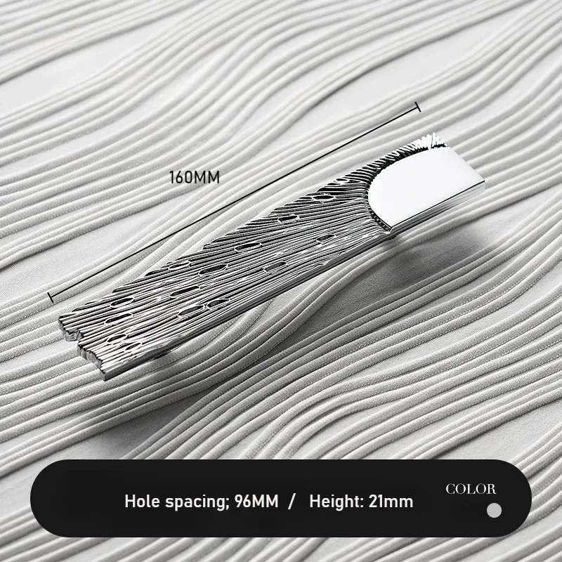 

Ручки для шкафов TinyHob латунные 32/96 мм