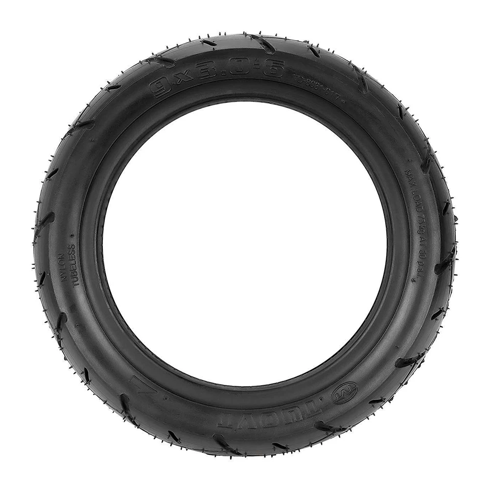 

Long lasting Rubber Material Designed to withstand the toughest terrains this tubeless front tire is built for durability