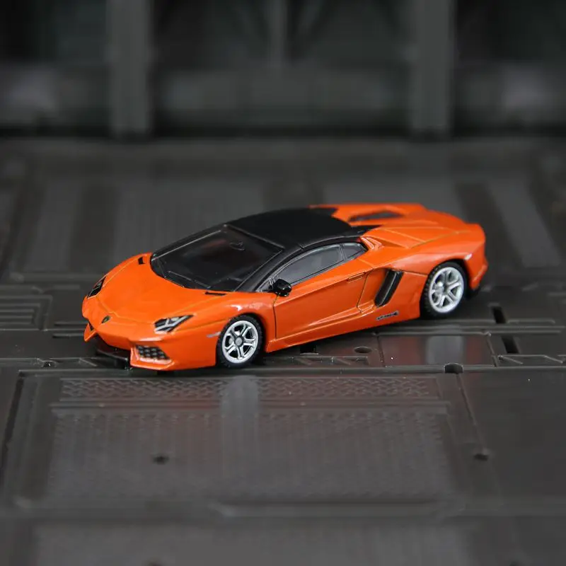 Фото Модель суперкара Lamborghini LP700-4 из сплава, масштаб 1:64, подходит для коллекции и может быть подарен. №4