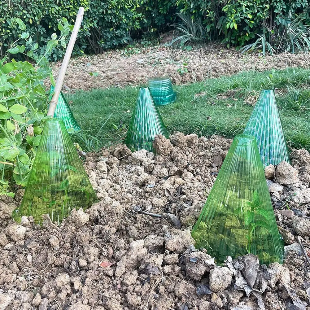 

Useful Weather-proof Plastic Winter Freeze Protecting Shrub Plant Cover Mini Greenhouse Ventilated Plant Protectors for Yard