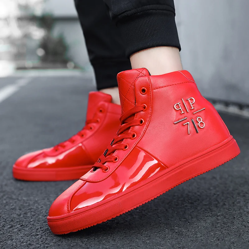 Hot Sale Brand High-Quality Red Men Shoes 2022 Superstar Luxury Men Sneakers High top Designer Glitter Men's Skateboard Shoes