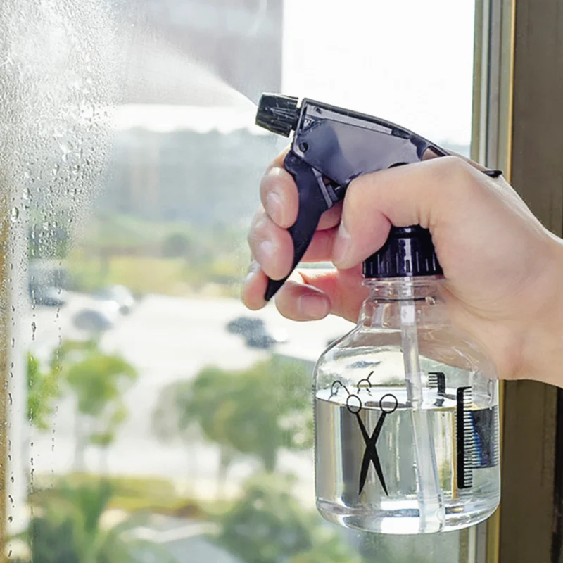 

250ML Convenient Plant and Flower Spray Bottle Hair Sprayer Transparent Plastic Empty Spray Bottle Empty Bottle Salon Tools