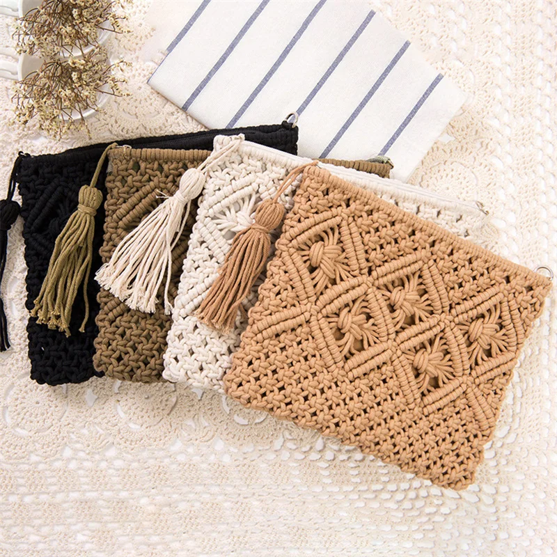 

Women's Bohemian Style Straw Woven Day Clutches Bags Fashionable Simple Tassel Causal Handbag Vintage Beach Bag For Women Girl