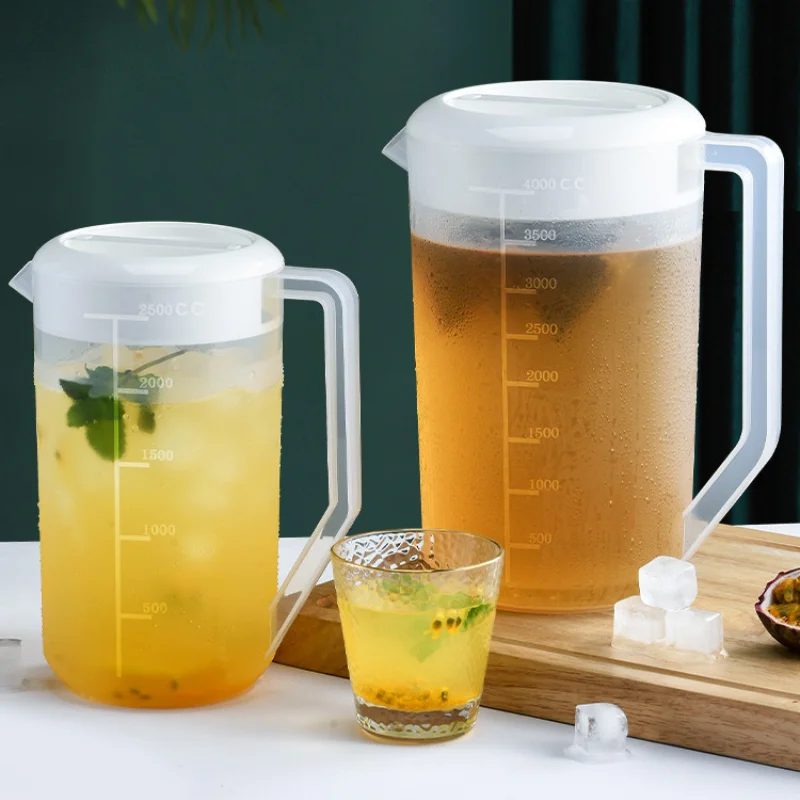 Пластиковая бутылка для холодной воды 2 5-5 л