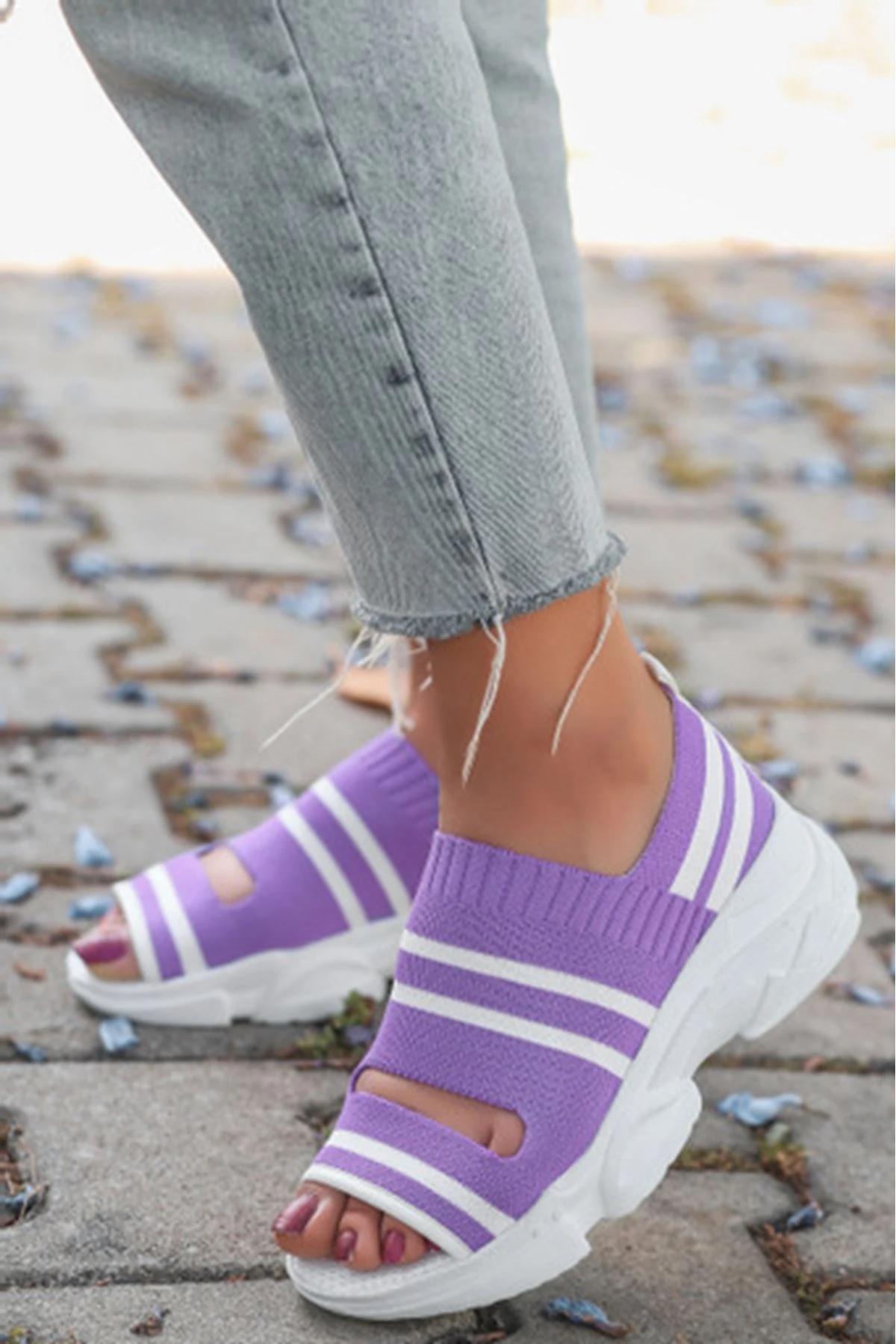 

Hera Lilac Knitwear Women Sports Shoes