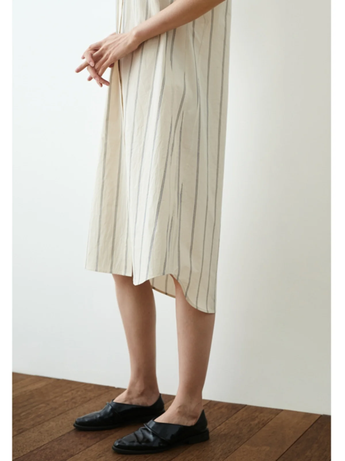 Женское Хлопковое платье-рубашка в полоску с коротким рукавом