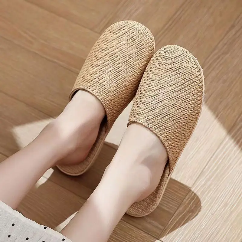 

Men's Summer Baotou Linen Casual Slippers Lovers Soft Bottom Non Slip Home Casual Slippers Light Anti Odor Wooden Floor Slippers