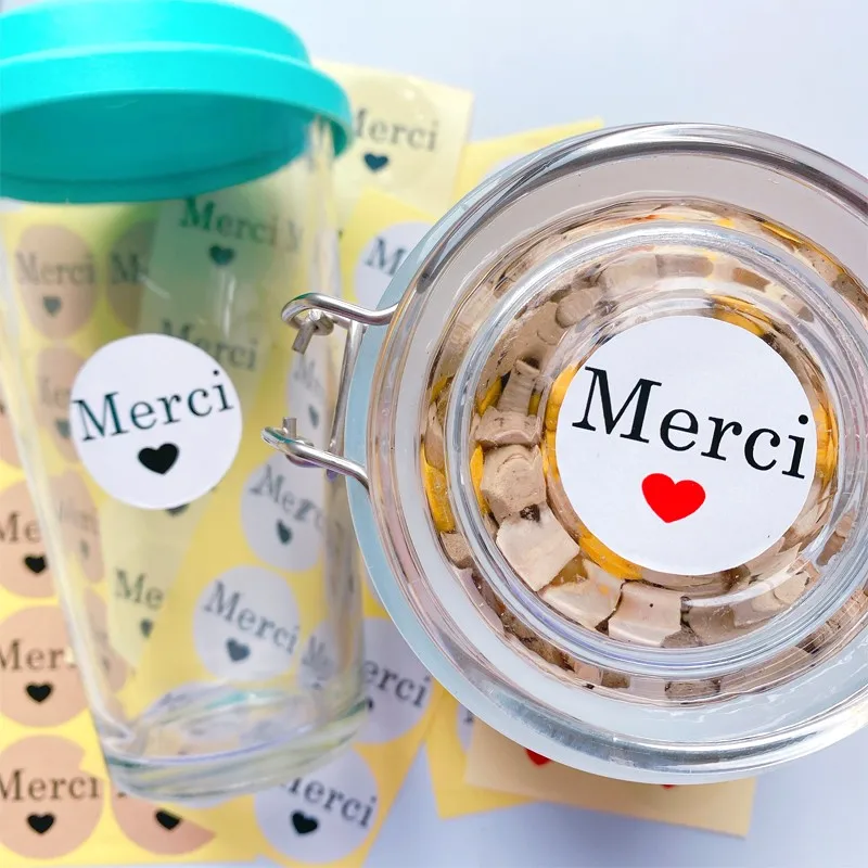 

100Pcs 35MM Merci French Red Love Sealing Sticker White Heart Cake Packaging Creative Sealing Label Kraft Decorative Stickers