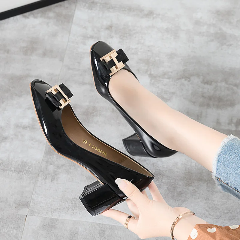 Spring and Autumn New Style Square Head Thick Heel High Heel Women's Single Shoes Metal Buckle Red Office Women's Shoes