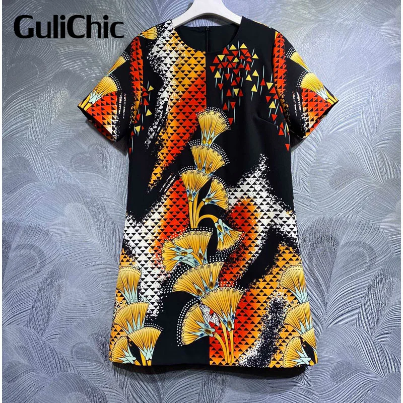 

5.15 GuliChic Women Fashion Round Neck Geometric Print Diamonds Crystal Beading Decoration Short Sleeve Loose Dress