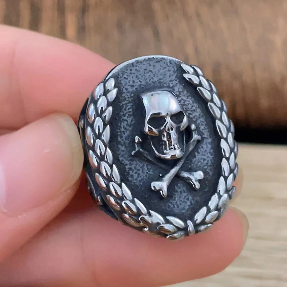

New 316L Stainless Steel Skull Wheat Ear Totem Ring for Men Boys Fashion Goth Skull Ring Punk Hip Hop Jewelry Gift Wholesale