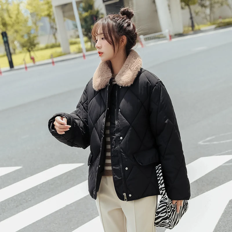 Women Warm Fashion Big Fur Collar Coats New Winter Overcoat Short Thick Parkas Outerwear Korean Loose Diamond Check Coat Jacket
