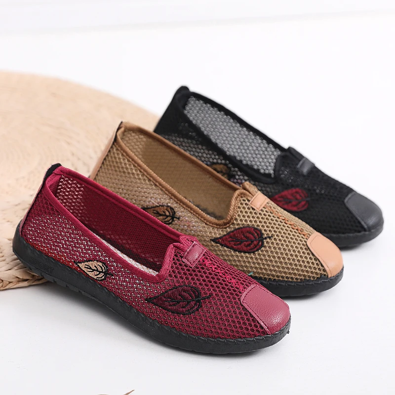 Women Flats New Summer Fashion Hollow-out Breathable Loafers Shoes Woman Comfortable Slip on Footwear Casual Ladies Flats Shoe