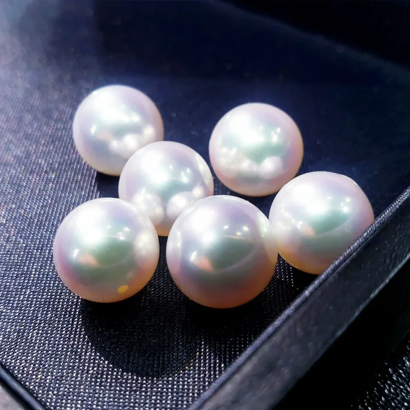 Серьги-гвоздики с натуральным жемчугом