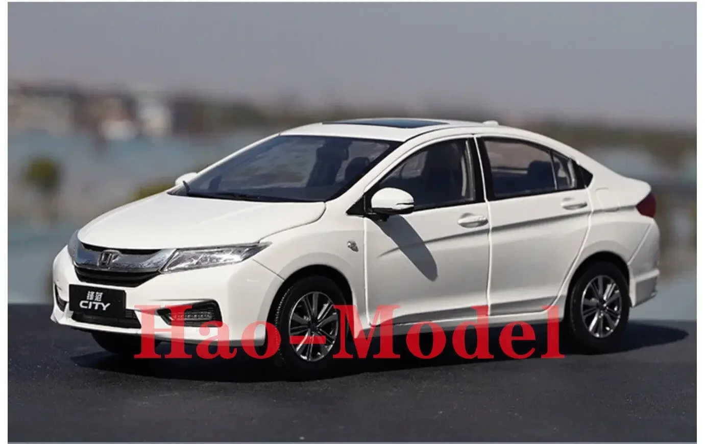 Модель автомобиля литая из сплава для Honda CITY 1/18 игрушка мальчиков и девочек