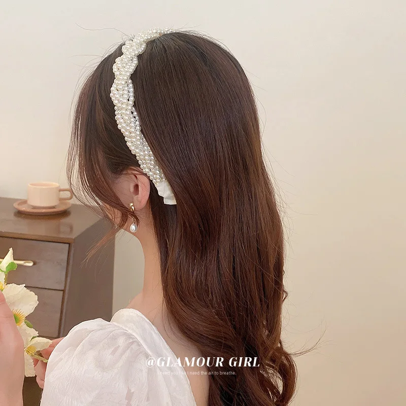 

Minar INS Fashion White Color Imitation Pearl Hairbands for Women Wholesale Twist Pearls Wide Brimmed HeadBand Hair Accessories