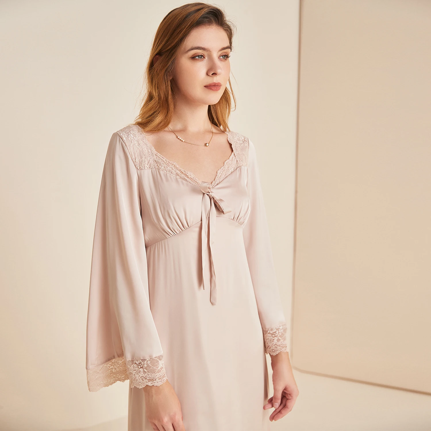 Vintage Palace Style Silky Nightdress Lace Nightgown for Women Sexy Satin Pajamas Dress Loungewear Nightwear