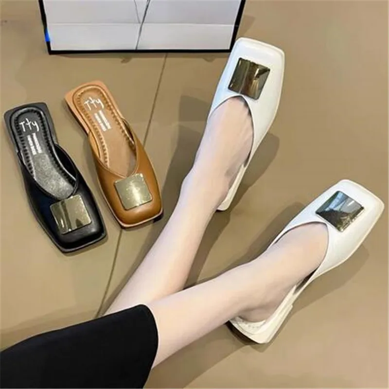 

Brand Designer Women Slippers Fashion Metal Buckle Mules Flat Heels Square Toe Shallow Shoes Outdoor Slide Female Casual Sandal