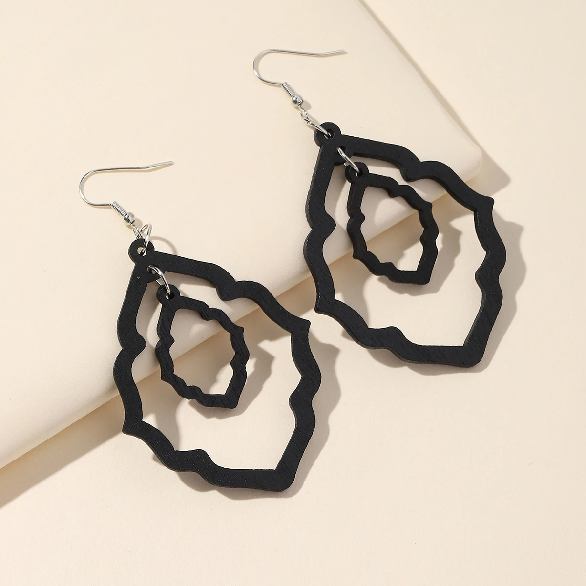 

Multi Layer Frame Shape Wooden Earrings for Women Black Vintage Jewelry Accessories Gift