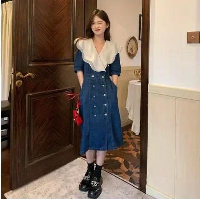 Французское стильное нишевое лоскутное двухрядное джинсовое платье на