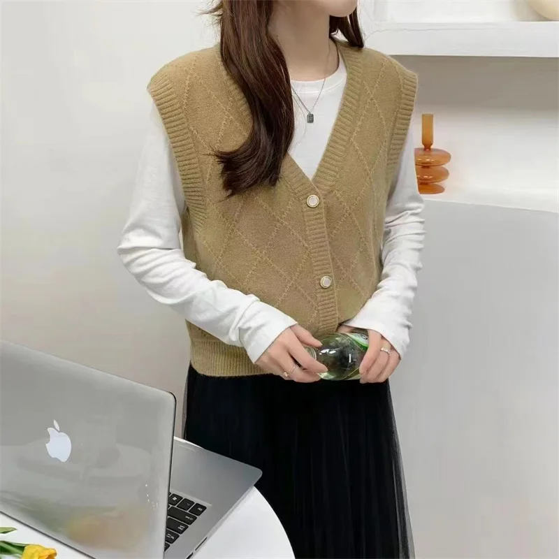 

New Sweet Sweater Vest Women Vintage Ins Preppy Teens Fashion Autumn New Sweater Soft Casual All-match Tender Knitted T373