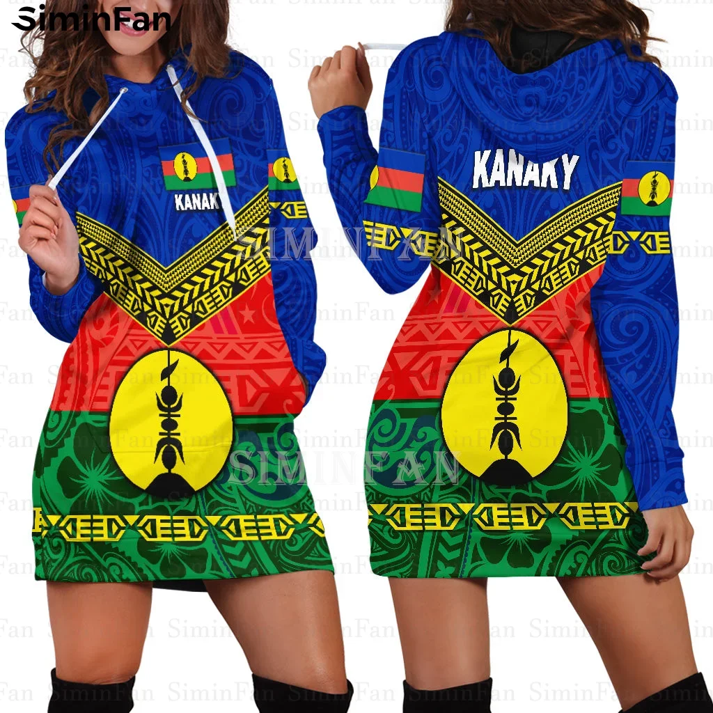 Женское платье с капюшоном и карманами 3D принтом