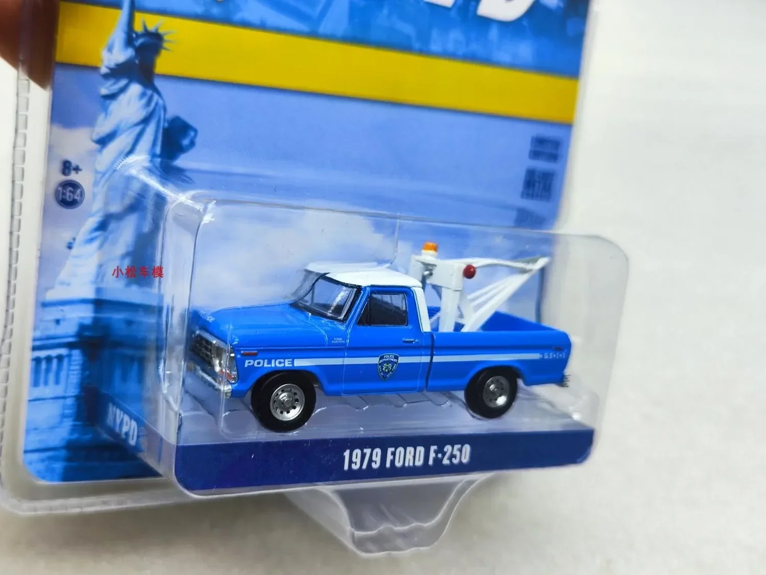 1: 64 1979 Ford F-250 с фаркопом Pickup Rescue Trailer коллекция моделей автомобилей из сплава