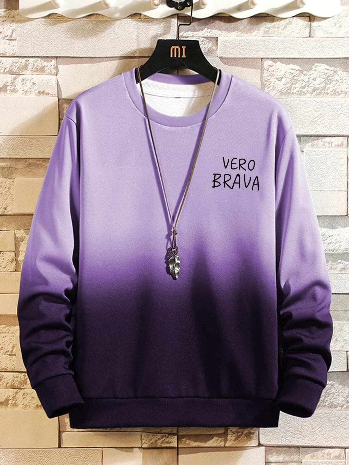 

Men Letter & Ombre Print Sweatshirt