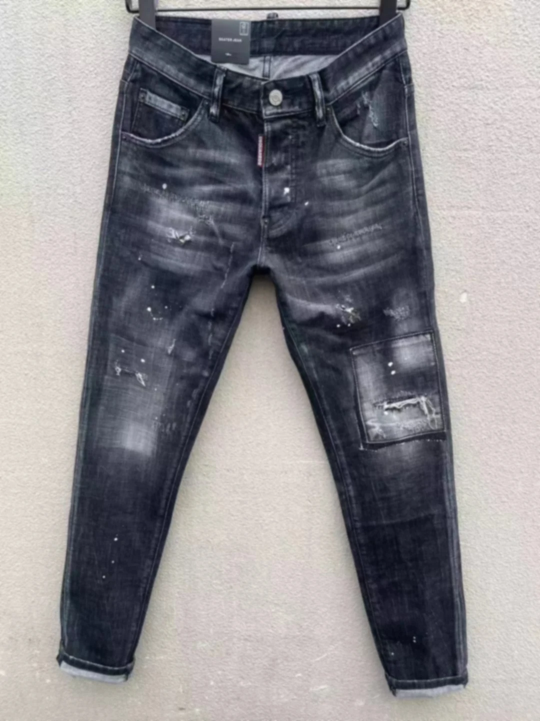 

Spring/Summer 2023 New Men's Denim Pants d2 Washed Light Grey Perforated Patch Slightly Elastic Feet Slim Fit