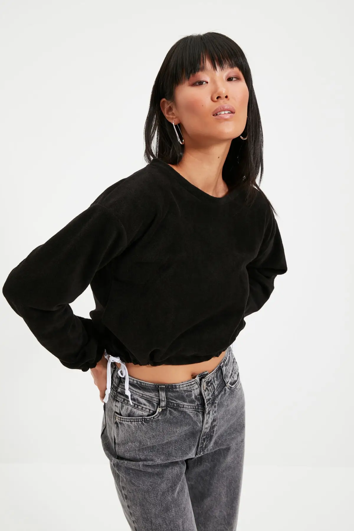 Trendyol Lacing Detailed Basic Knitted Sweatshirt TWOAW22SW0640