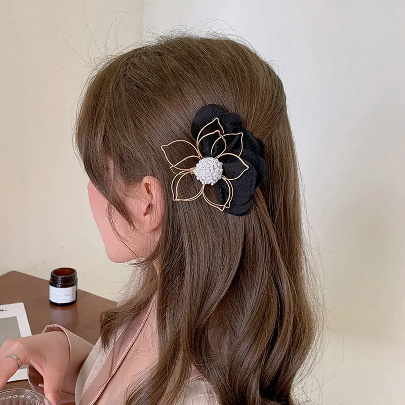 

Korean Elegant Metal Flower Hair Clip Women Girls Styling Back of The Head Hair Claw Hairpin Sweet Clip Headdress Duckbill Clip