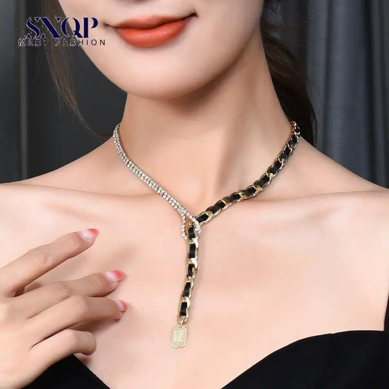 

Elegant Asymmetry Letter Brand Tide Titanium Steel Necklace Female Design Clavicle Chain Neck Chain