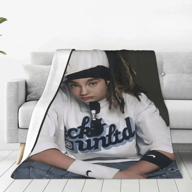 

Tom Kaulitz Flannel Blanket Quality Soft Warm Handsome Guitarist Hat Throw Blanket Winter Travel Chair Sofa Bed Funny Bedspread