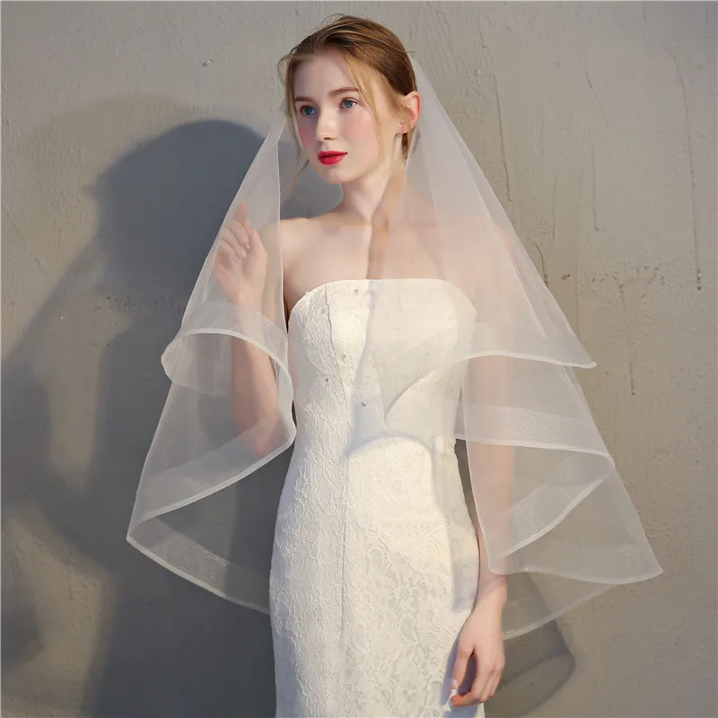 

Bridal Veils with Comb Dress Veil for Bride Wedding Veil Fingertip Veil Two Tier Minimalist Bride Veil with Blusher