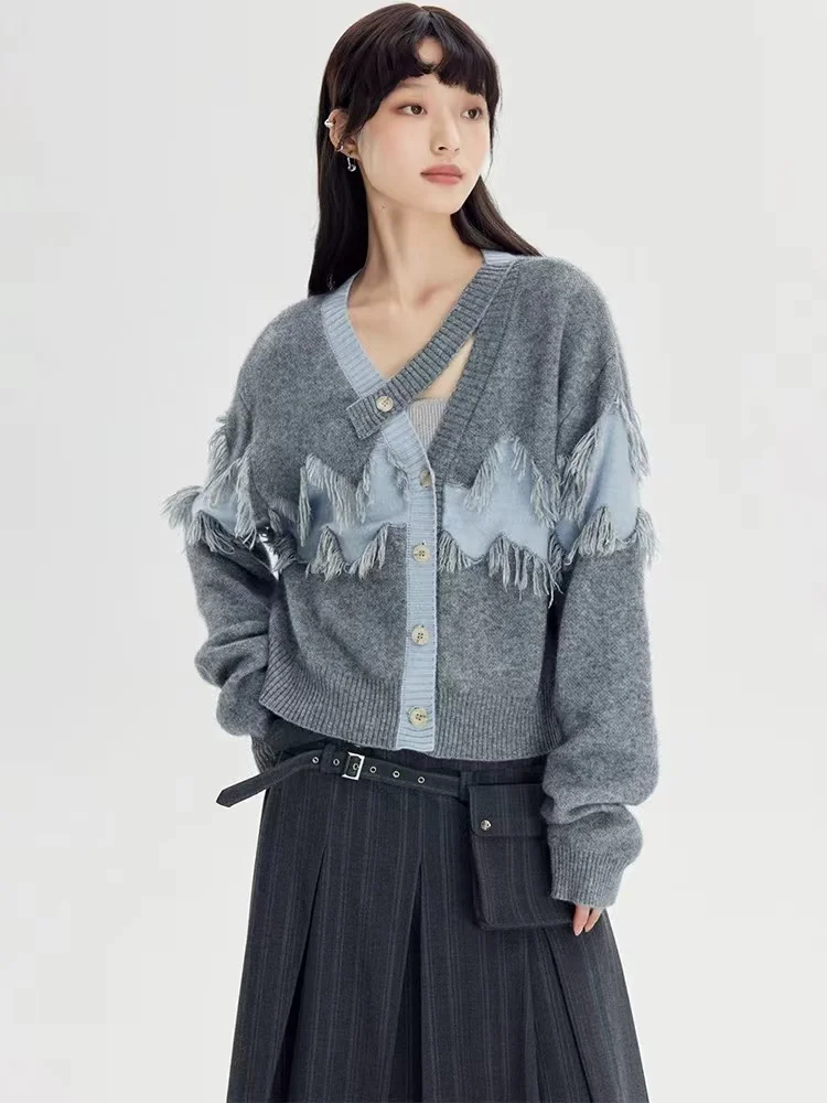 

Patchwork Tassel Knitting Sweaters Women V Neck Long Sleeve Hit Color Casual Loose Sweater Female Fashion 2023 Women's Clothing