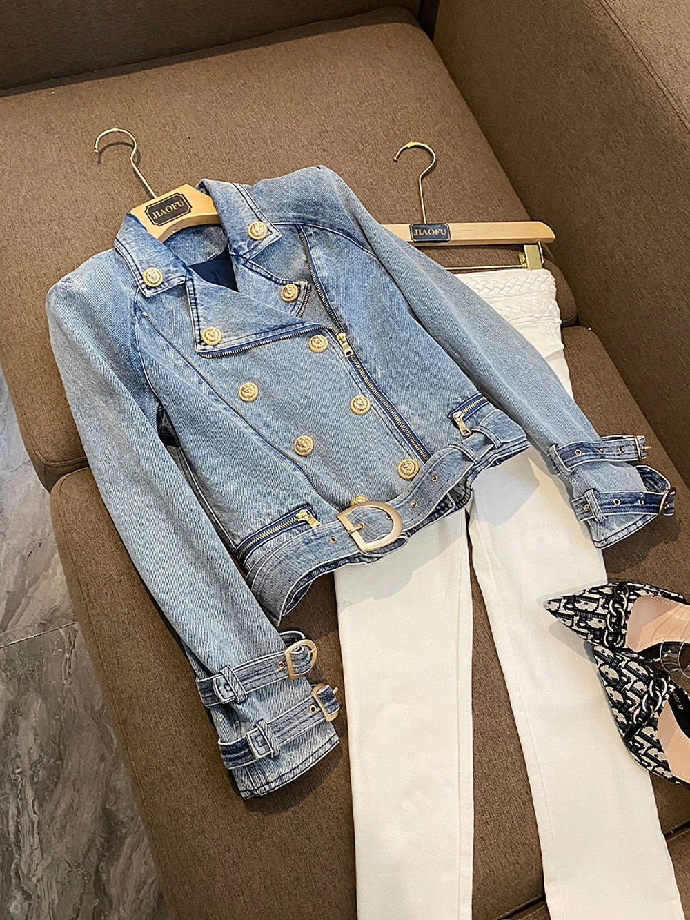 

A GIRLS Tide Brand Classic New High Quality Ladies Coat Lion Buckle Slim Double Zipper Diagonal Zipper Washed Denim Bike