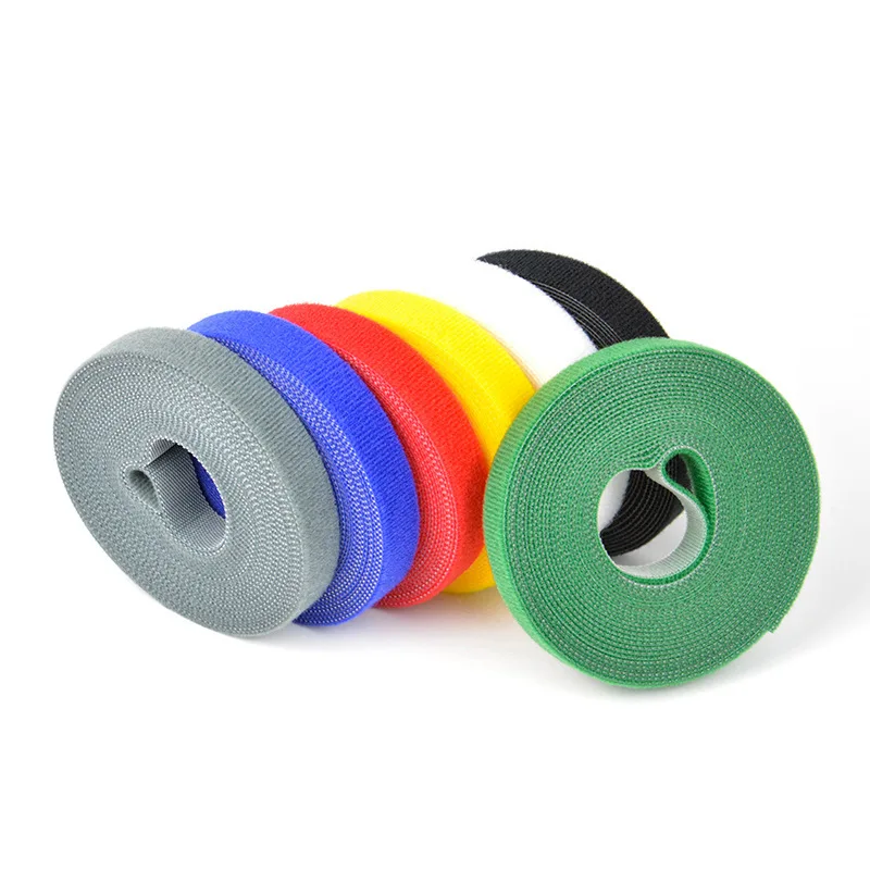 

Двусторонний самоклеящийся нейлоновый кабель менеджер