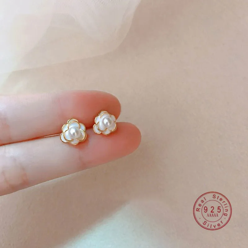 

Oil Dripping Camellia Pearl Stud Earrings For Women 925 Sterling Silver Fashionable And Elegant Jewelry