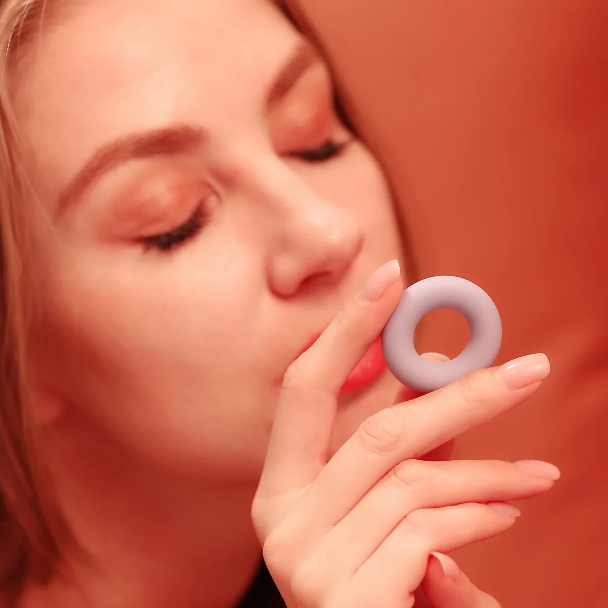 Силиконовое кольцо для пениса Jissbon