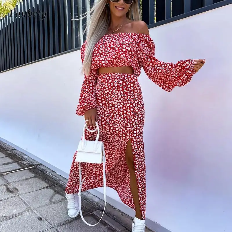 

Женский комплект из двух предметов, короткий топ с вырезом лодочкой и длинная юбка с разрезом, элегантный повседневный костюм с цветочным п...