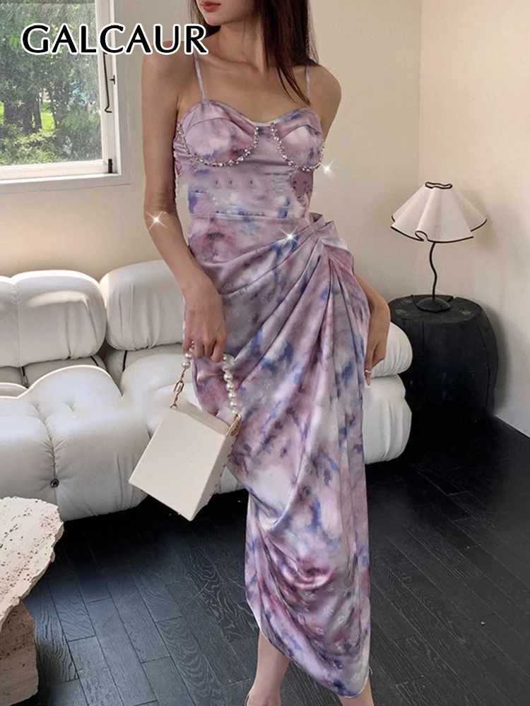 

Женское платье с квадратным вырезом, высокой талией и принтом