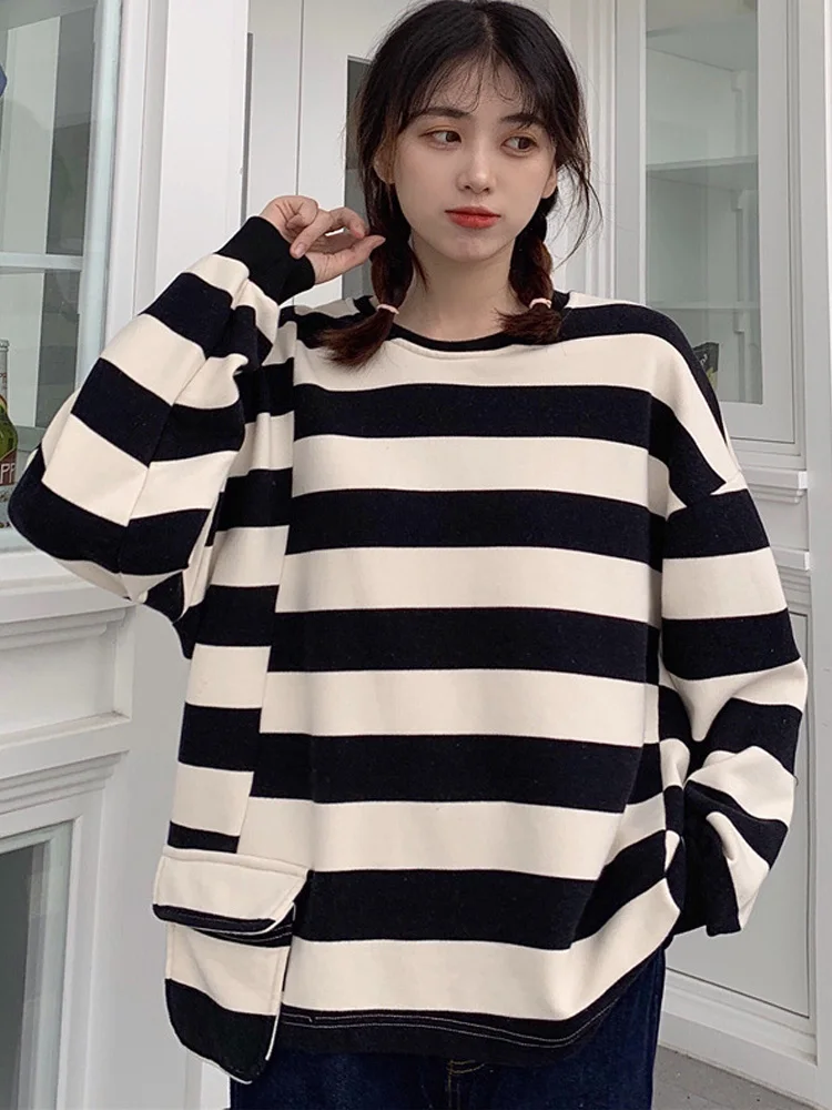 

Толстовки женские в стиле Харадзюку, тонкий свитшот в полоску с карманами, худи с длинным рукавом в стиле оверсайз, черная уличная одежда, женские топы y2k