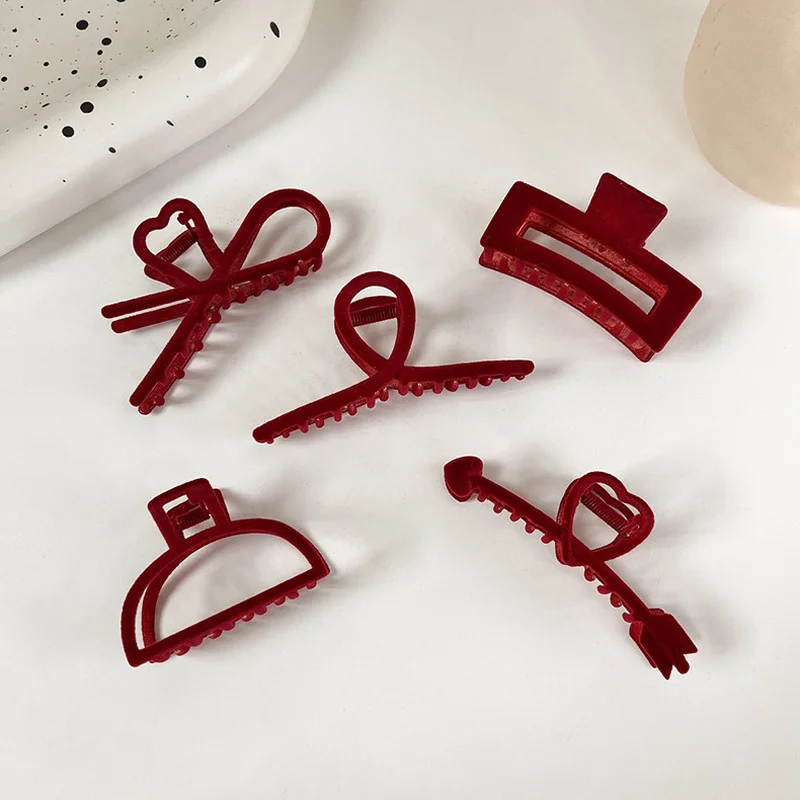 

Korea Style Red Flocking Hairpin Simple Geometry Large Shark Clip for Women Fashion Christmas New Year Holiday Hair Accessories